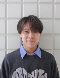 山口　泰志